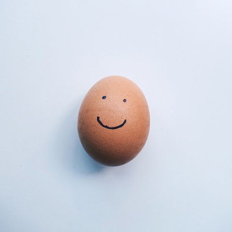Egg, Facial expression, Egg, Smile, Food, Emoticon, 