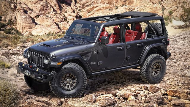 Jeep Wrangler Rubicon 392 Concept Tries to Upstage Ford Bronco Reveal