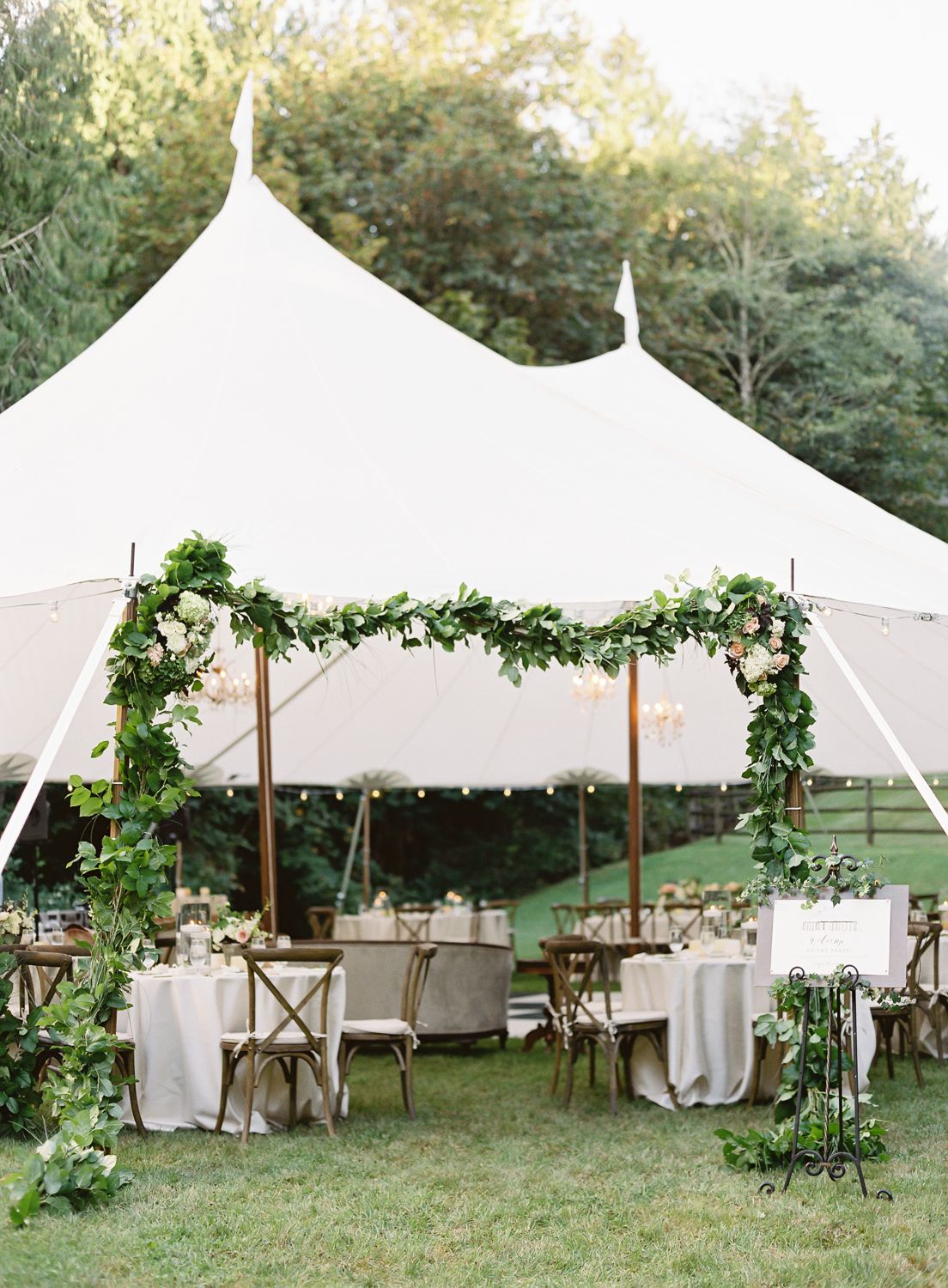 wedding tent decorations