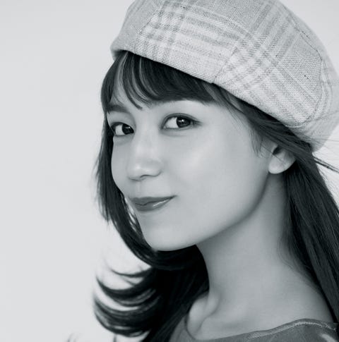 インタビュー 人気女優 川口春奈さんのハッピーな笑顔をめぐる 10の質問 インタビュー 人気女優 川口春奈さんのハッピーな笑顔をめぐる 10の質問