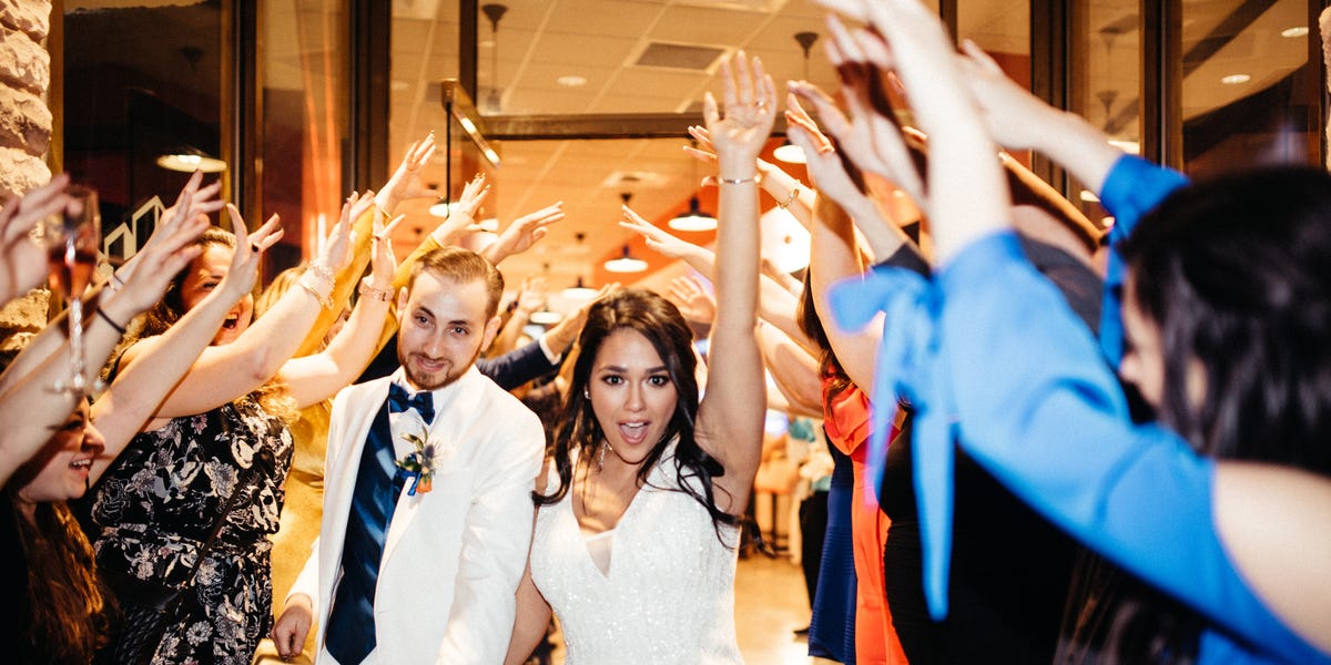This Couple Just Got Married At White Castle, And It’s Classier Than You Could Ever Imagine