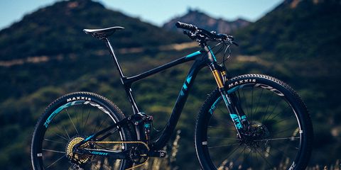 A first look at the 2018 Giant Anthem Advanced Pro 29.