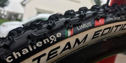 Challenge Limus Team Edition S tire