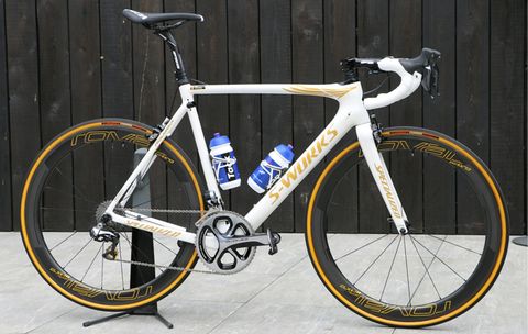 Behind the Scenes: Tom Boonen’s Distinctive Specialized Roubaix | Bicycling