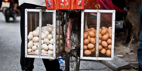 eggs in bike basket
