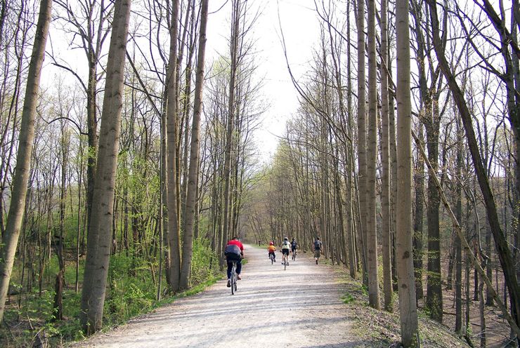 long paved bike trails near me