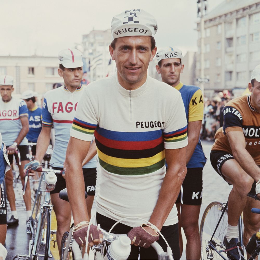 iconic cycling photos
