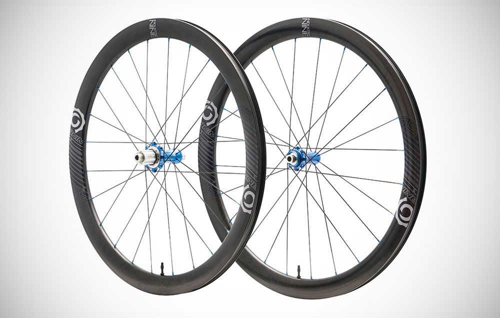i9 carbon wheels