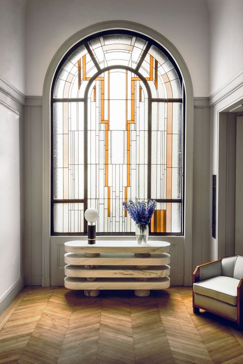 Art Deco Style And Modern Design Combine In This Parisian Home