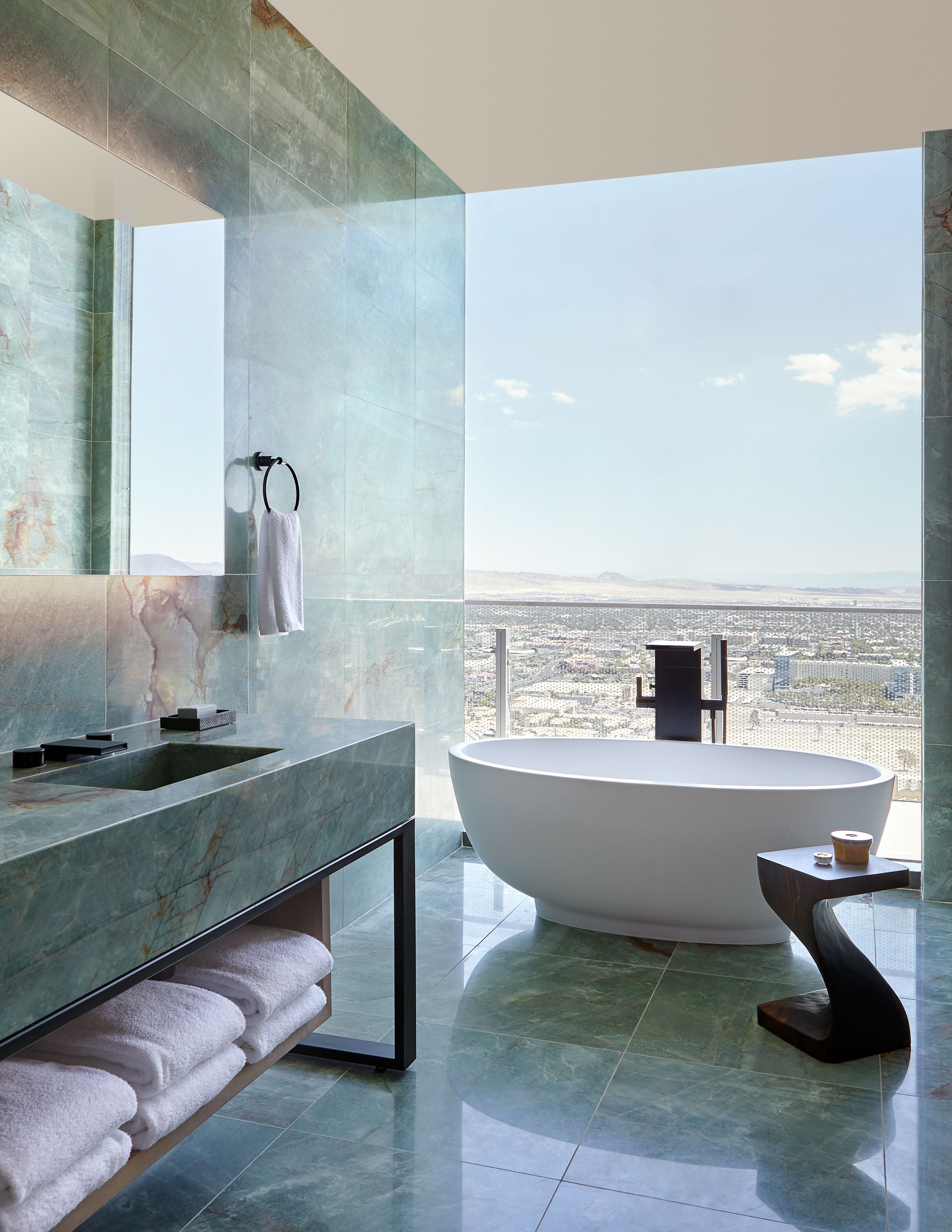 Curved Tubs, Bathtub With Curved Side