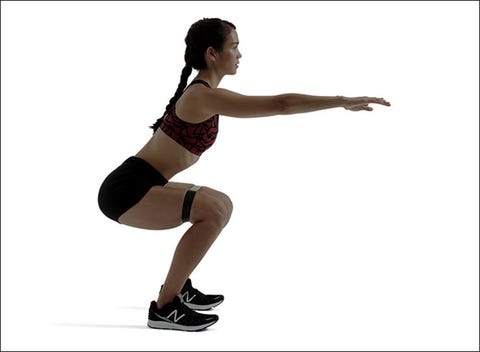 03 banded squat