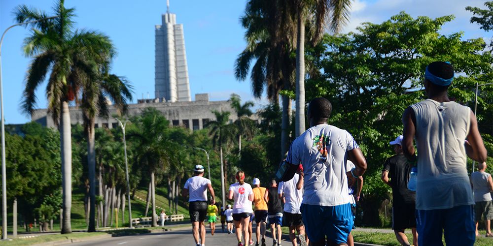 What It's Like to Run at the Havana Marathon in Cuba Runner's World