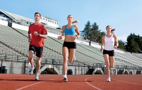 runners on track