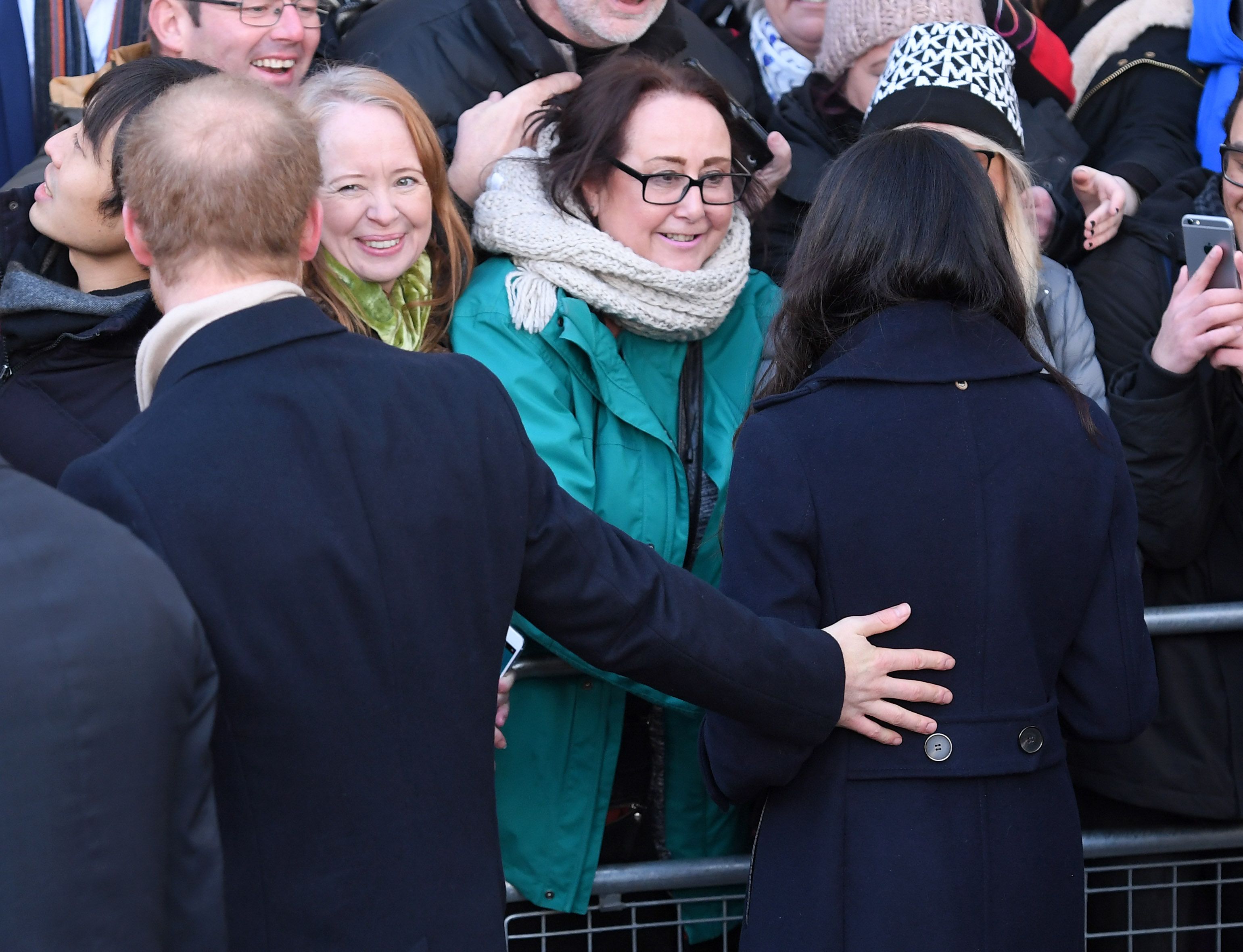 Body Language Experts Analyze Meghan Markle and Kate Middletons Friendship foto foto Body Language Experts Analyze Meghan Markle and Kate Middletons Friendship