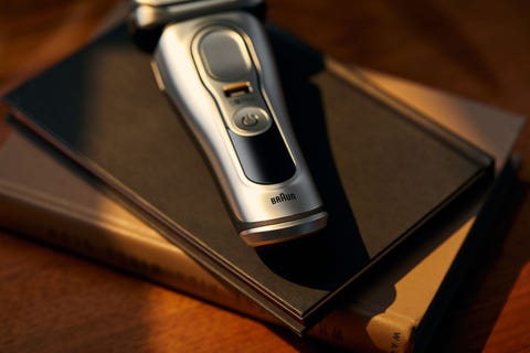 braun series 9 pro electric shaver with powercase, 9477cc