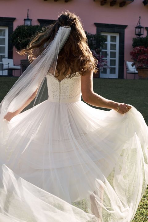 Gruñido Acuerdo podar Los vestidos de novia de H&M de la nueva colección son los más  espectaculares y baratos de todas las colecciones de primavera verano 2019