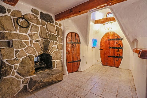 Property, Wall, Room, Building, Ceiling, Arch, Interior design, House, Architecture, Basement, Property, Wall, Room, Building, Ceiling, Arch, Interior design, House, Architecture, Basement,