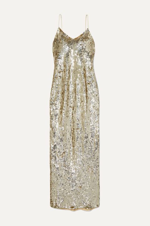 New Year's Eve Outfit Inspiration For All Your Sequin, Feather And ...
