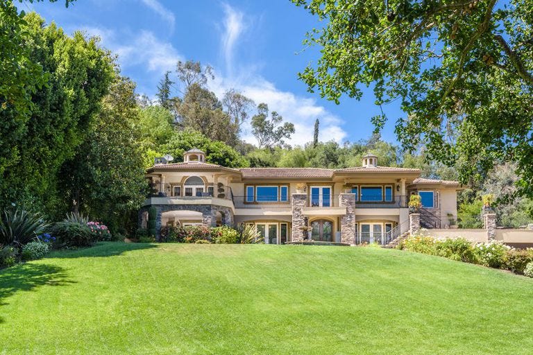 Kris Jenner's Keeping Up with the Kardashians "House" Is For Sale