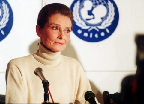 b4wf49 audrey hepburn actress speaking at unicef