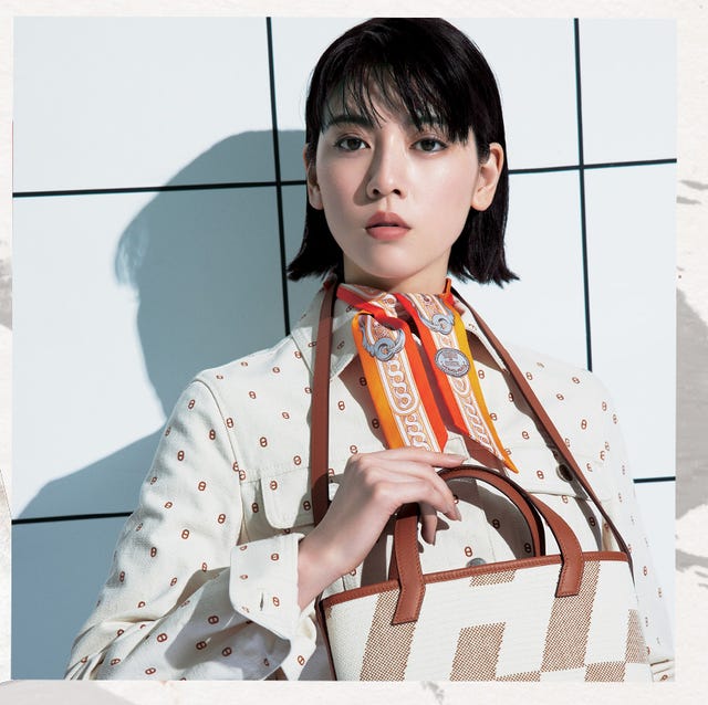 21春夏人気ブランド 女優 三吉彩花が着こなす エルメス のファッションストーリー 21春夏人気ブランド 女優 三吉彩花が着こなす エルメス のファッションストーリー