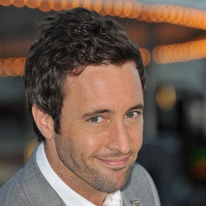 5 Juicy Questions For Alex O Loughlin