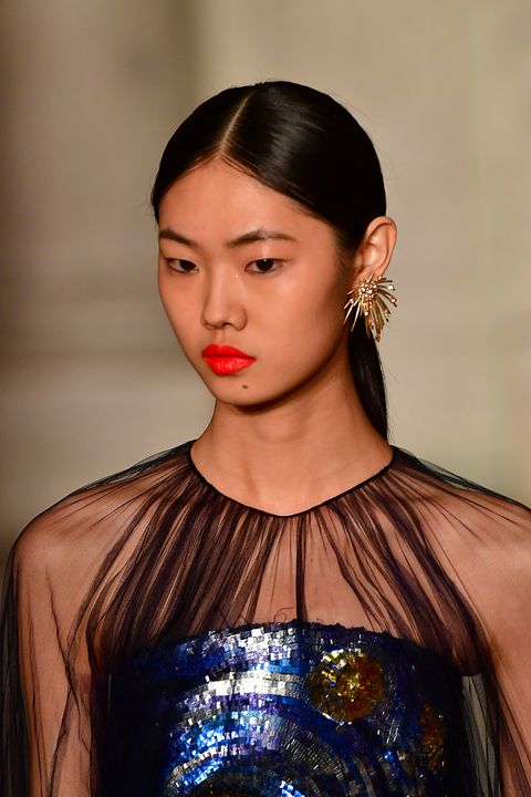 The Biggest Fall Makeup Trends, Straight From The Runways