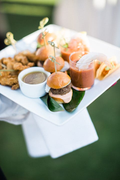 How To Throw A Post Wedding Brunch Brunch Wedding Reception