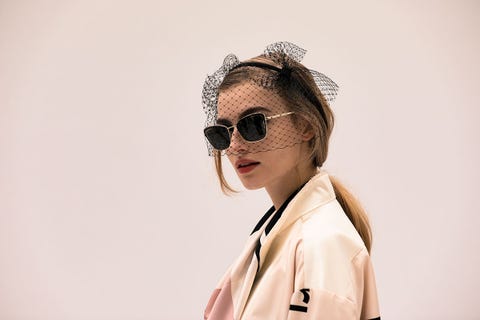 シャネルの 21年春夏 プレタポルテ コレクションショーに潜入 ハーパーズ バザー Harper S Bazaar 公式 シャネルの 21年春夏 プレタポルテ コレクションショーに潜入 ハーパーズ バザー Harper S Bazaar 公式