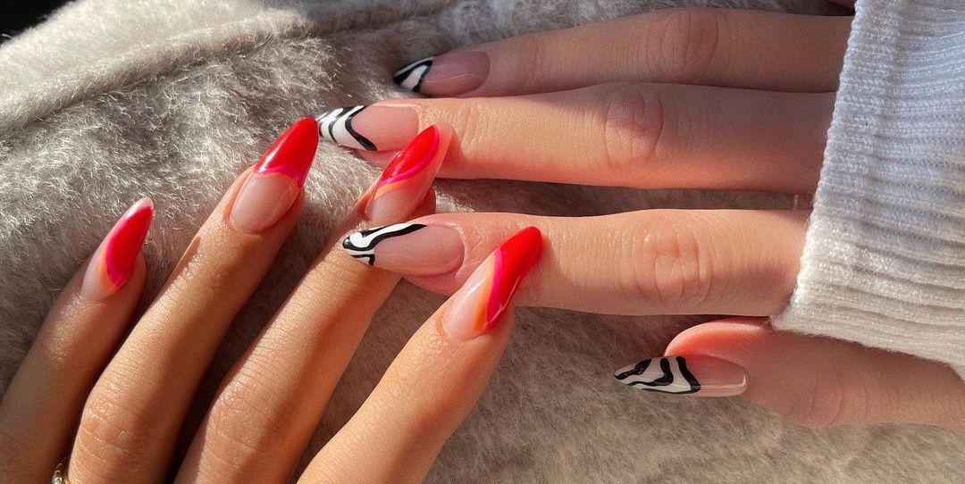 How much does it cost to get acrylic nails off How To Remove Acrylic Nails At Home Without Damaging Your Nails 2021