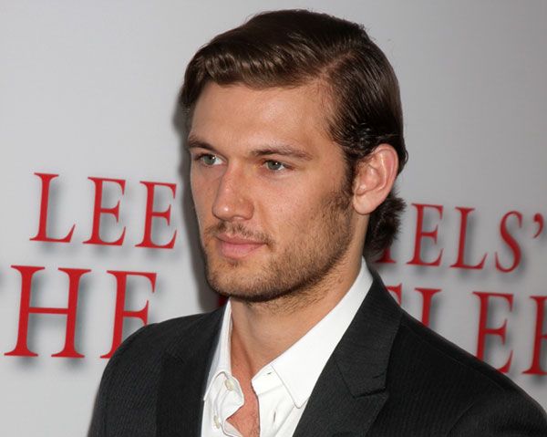 Alex Pettyfer gif