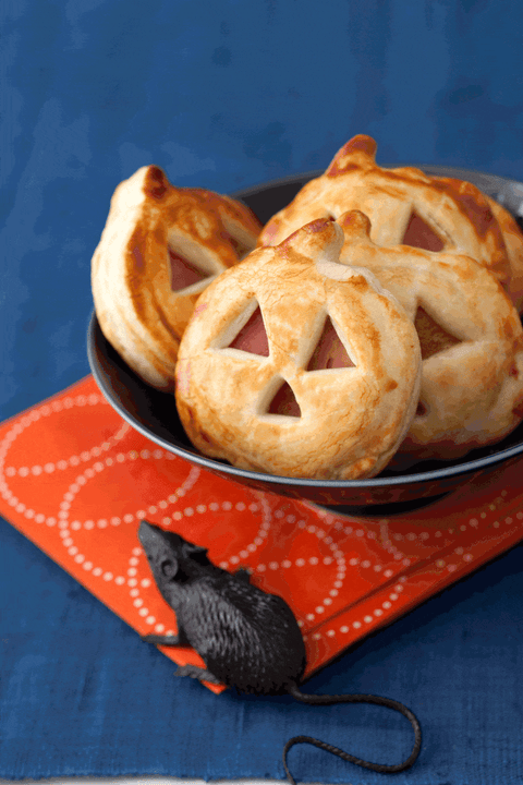 54 Easy Halloween Appetizers Best Recipes For Halloween Finger Foods