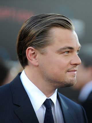 Hair, Hairstyle, Forehead, Chin, Eyebrow, Nose, White-collar worker, Suit, Facial hair, Comb over, 