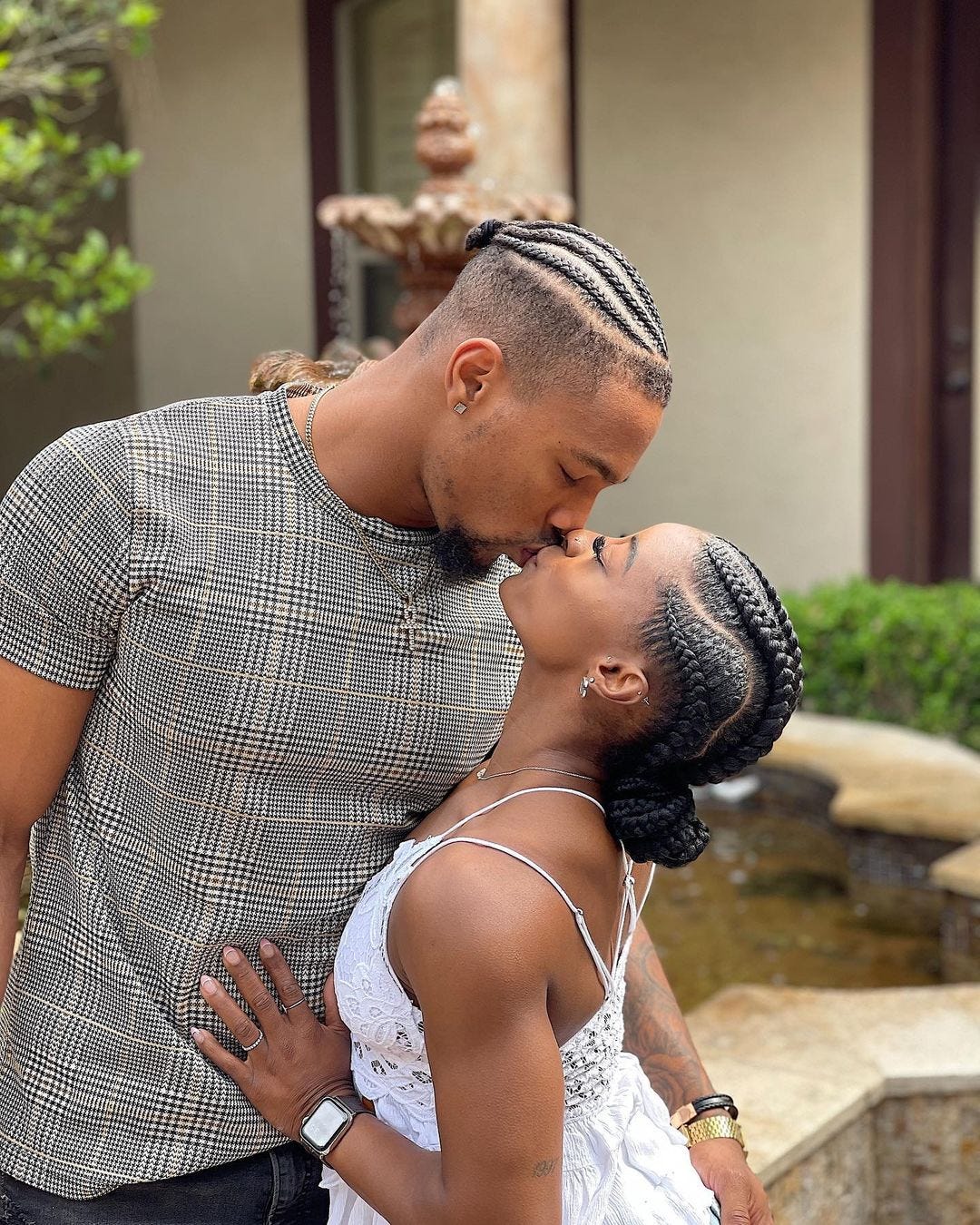 Everything You Need to Know About Simone Biles's Boyfriend, Jonathan Owens