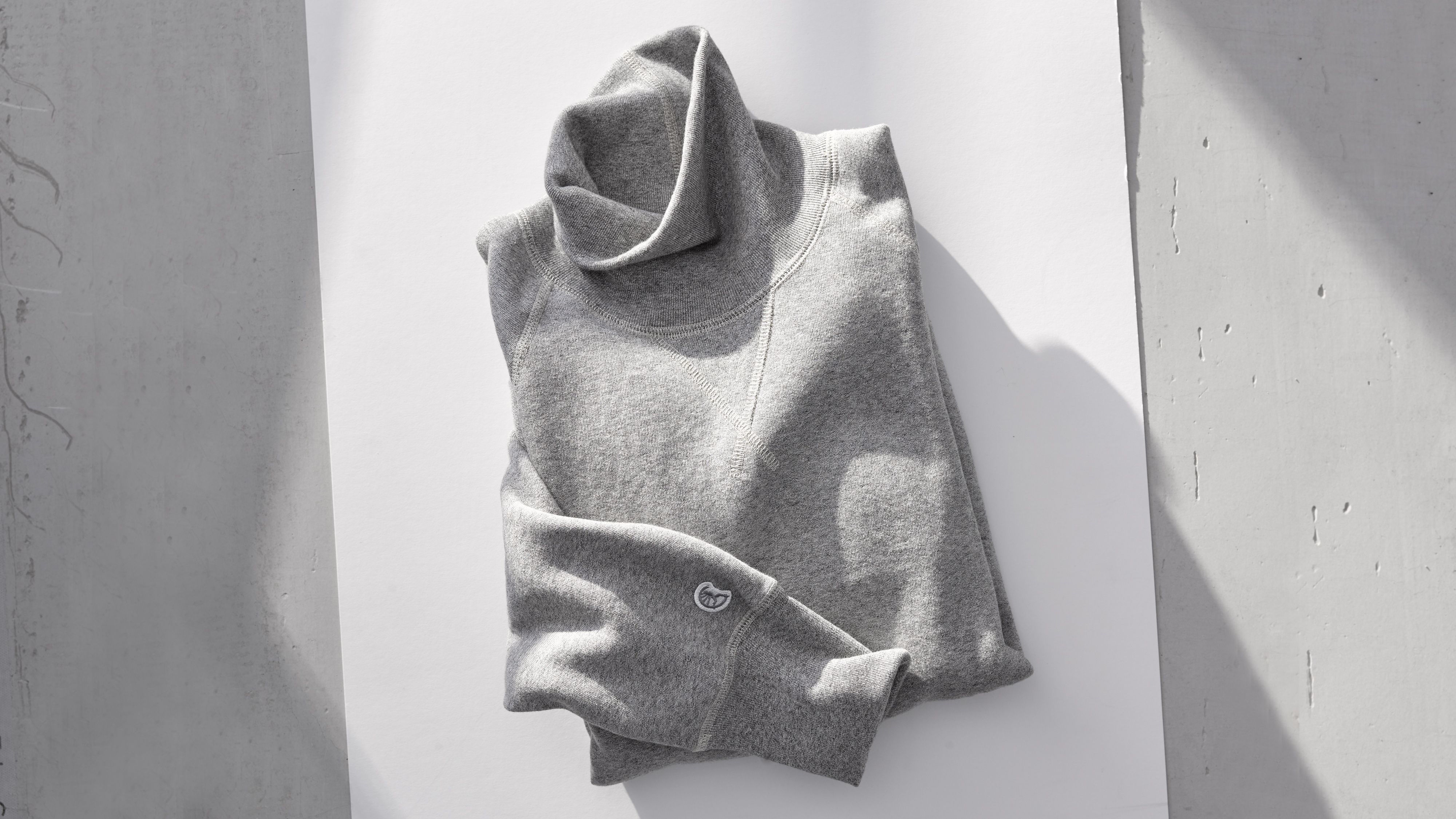 todd snyder turtleneck sweatshirt