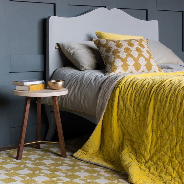 26 Grey Bedroom Ideas, Grey And Green Bedding Ideas