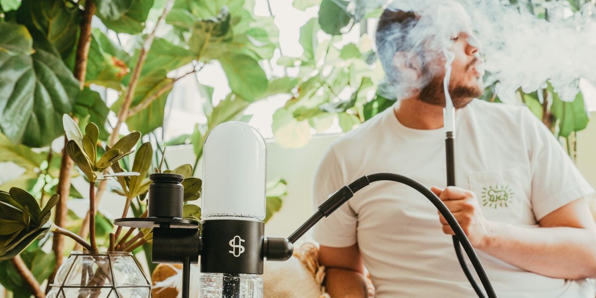 Our (and Seth Rogen's) Favorite Gravity Bong Comes a Free $180 Vape