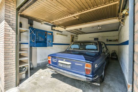 garage met volvo