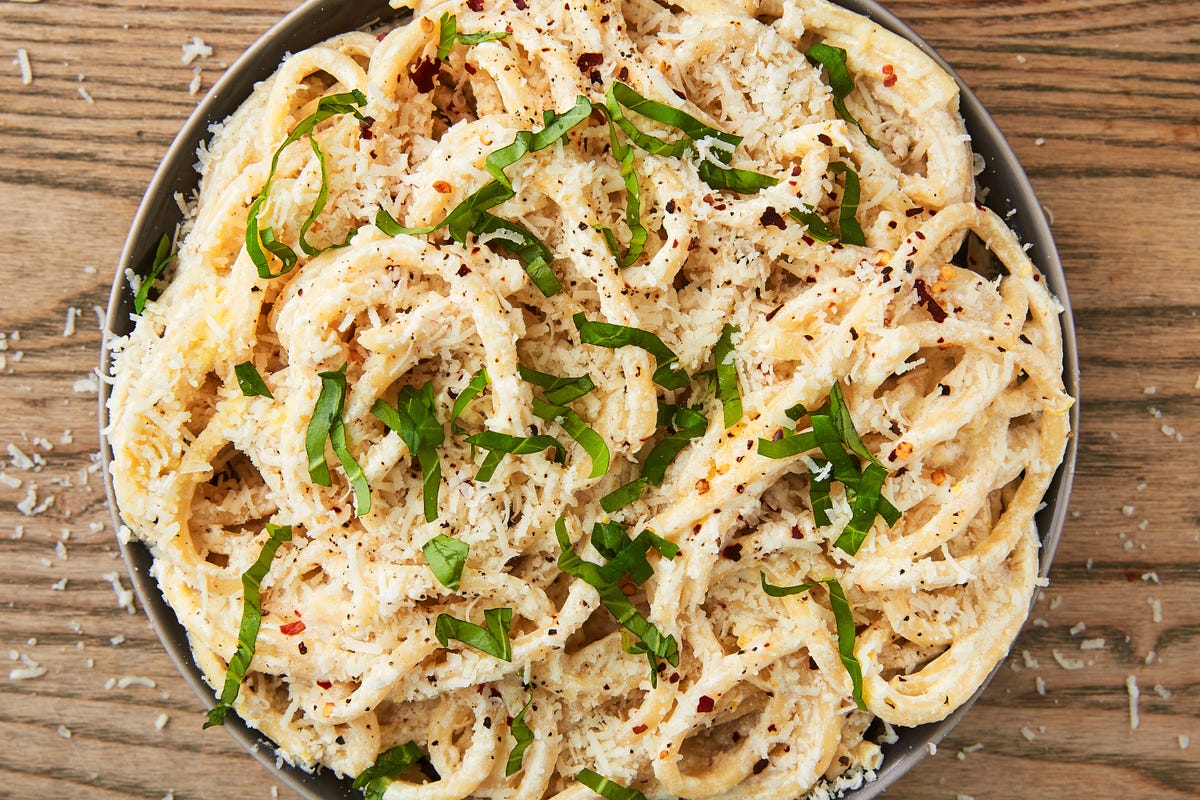 45+ Easy Summer Pasta Recipes - Dinner Ideas with Summer Vegetables