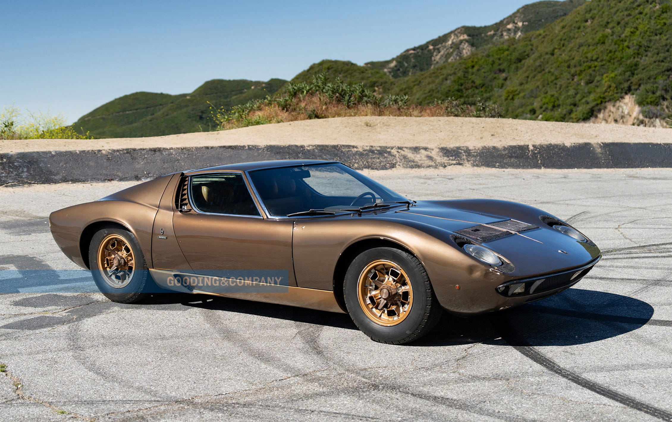 This Lamborghini Miura Lived in a New York Living Room for 40 Years. Now It's For Sale