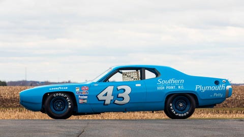 A Subasta Este Plymouth Road Runner Campeon De Nascar En 1971