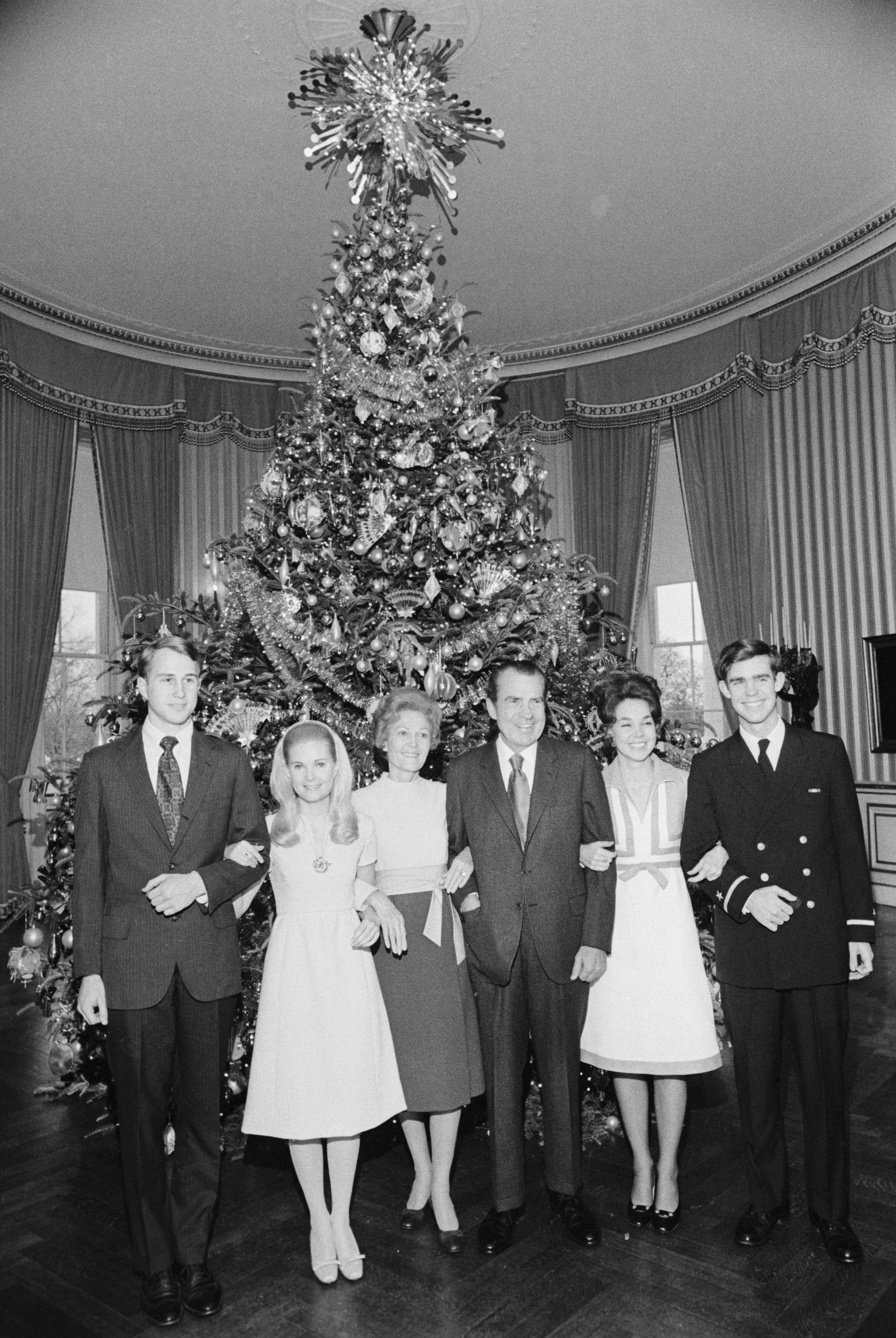 アメリカ大統領の夫人がホワイトハウスに飾った 歴代クリスマスツリーのデコレーション47