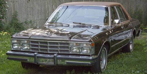 1978 Chrysler LeBaron Medallion front three-quarter view