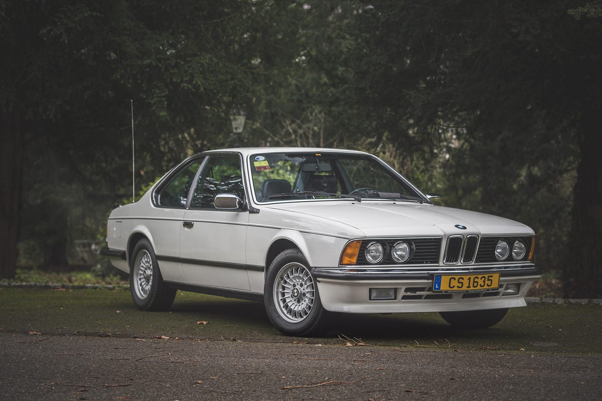 Sean Connery’s BMW 635 CSi sold with less than 65,000 km