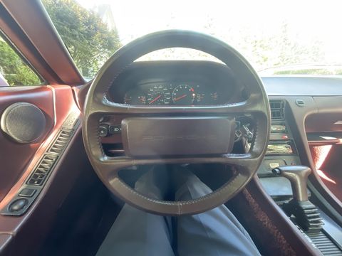 1987 porsche 928s4 interior