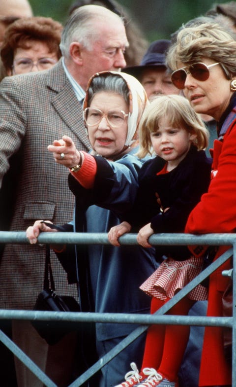 queen elizabeth princess beatrice 1991