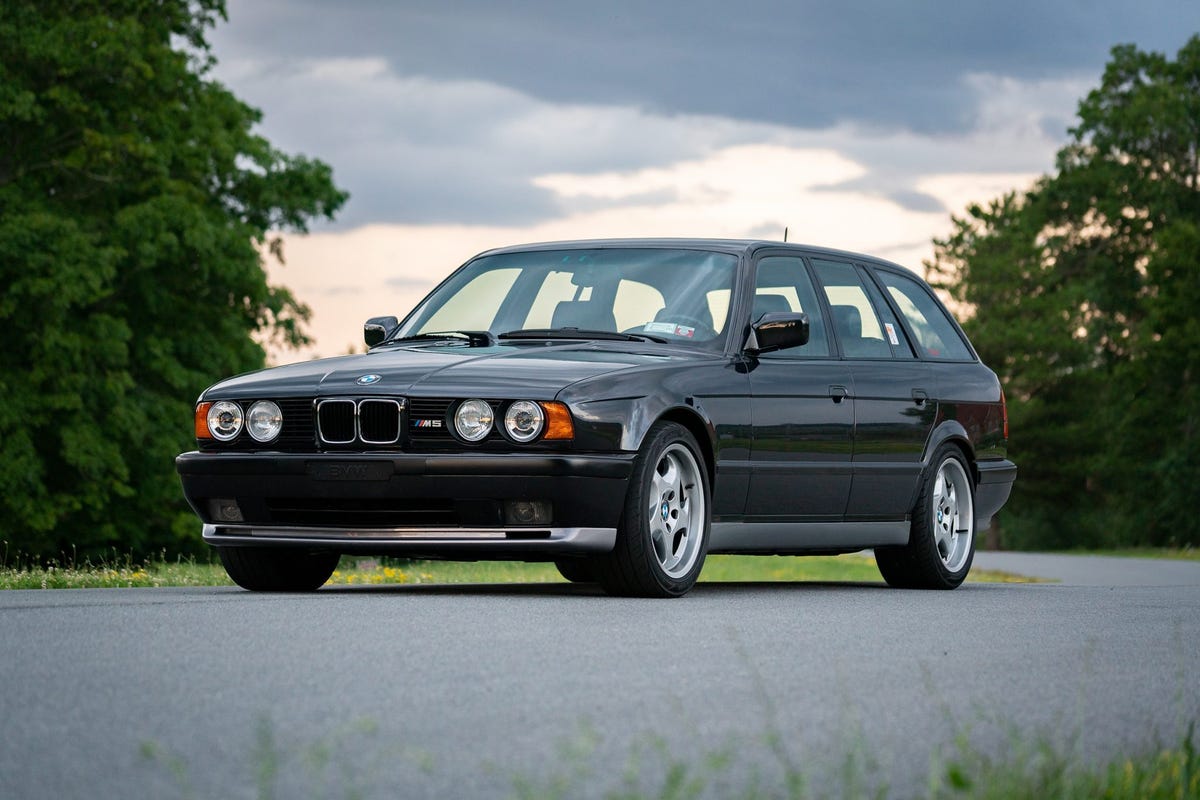 Here's a complete history of the BMW M5