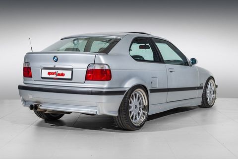 metodología cigarrillo familia A la venta este BMW Serie 3 Compact con ¡motor V12!