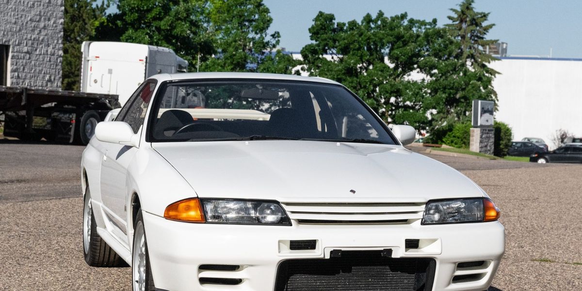 1994 Nissan Skyline GT-R Is Today’s Bring a Trailer Auction Pick
