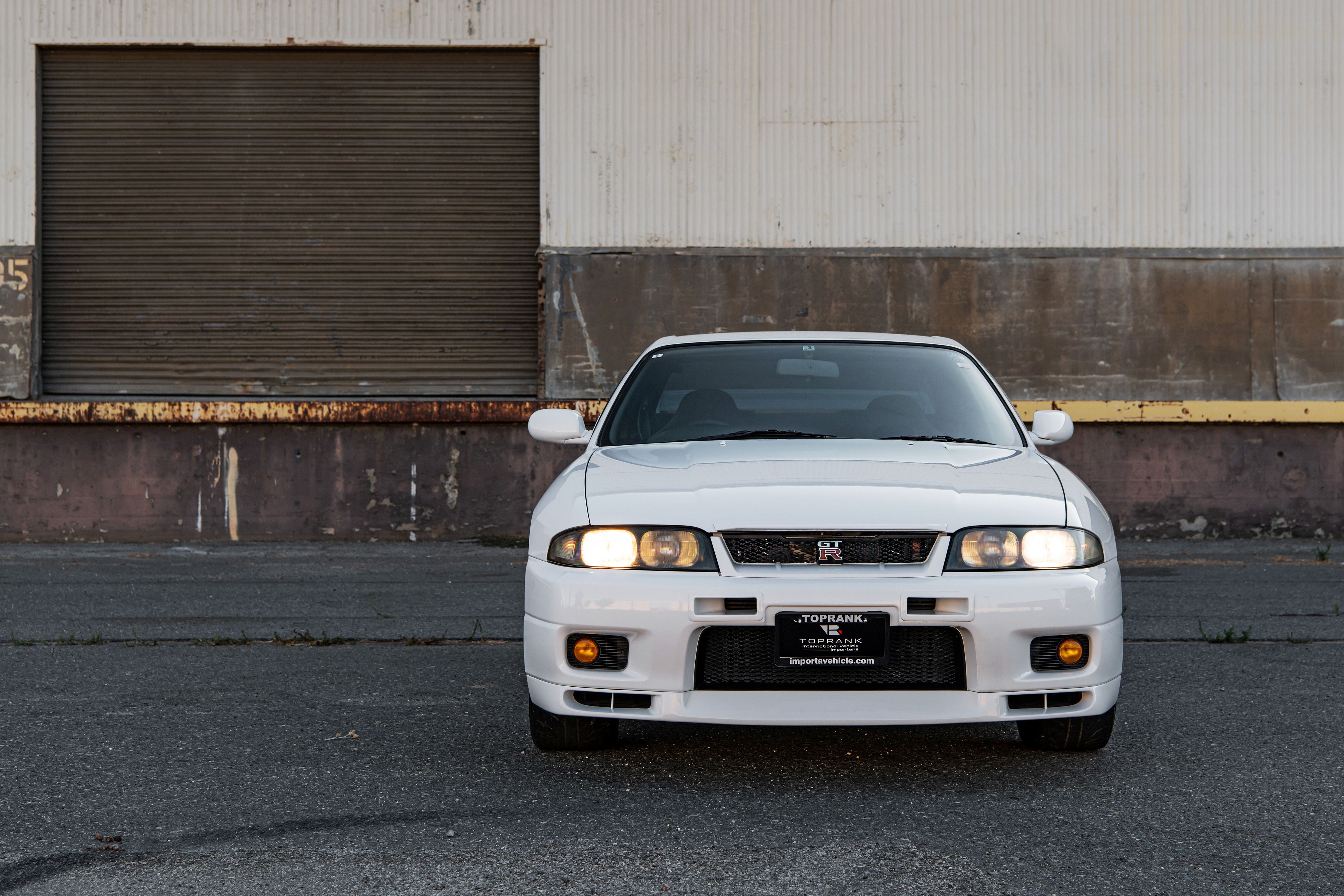 View Photos Of The 1995 Nissan Skyline R33 Gt R